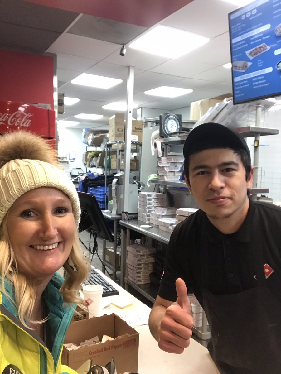 International Women’s Day and this guy made me a 🍕 even tho they were closed, gave me a discount, and held the door for me! <a href="/dominos/">Domino's Pizza</a> #InternationalWomensDay  #excellentcustomerservice #mademyday