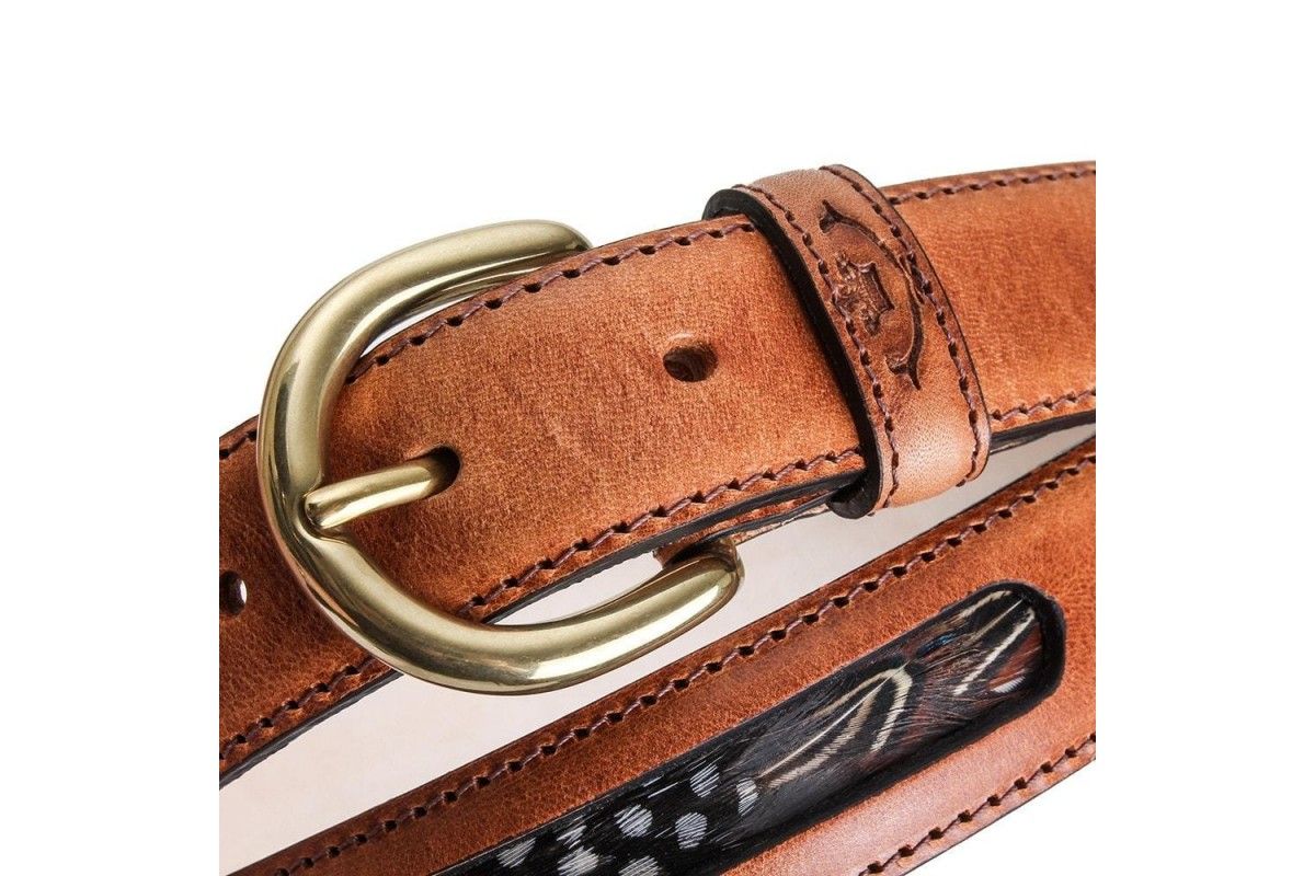Acornsaddlery's tweet photo. What do you think of the stunning Mackenzie &amp; George Drayton feather belt?

Featuring stunning real game bird feathers set into beautiful leather &amp; hand finished off to perfection.

These belts are available both in-store &amp; online using the link below:

https://t.co/rRXGHFg4Qz https://t.co/Gb6uprdy3n