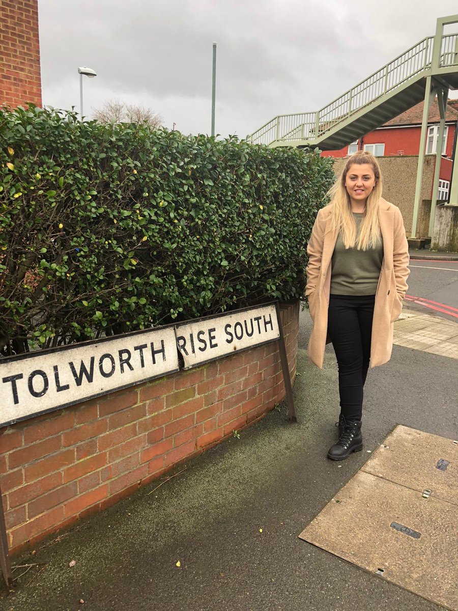 CommunitySunray's tweet photo. Day 8 (of the 12 days of street reps) #sunraystreetreps we’d like to introduce Danielle. Danielle is your street rep for Tolworth Rise South. 

TR Sth residents can contact Danielle by email: tolworth-rise-south@secra.org.uk or mobile: 07395 941032 https://t.co/SOcUPhNKR4