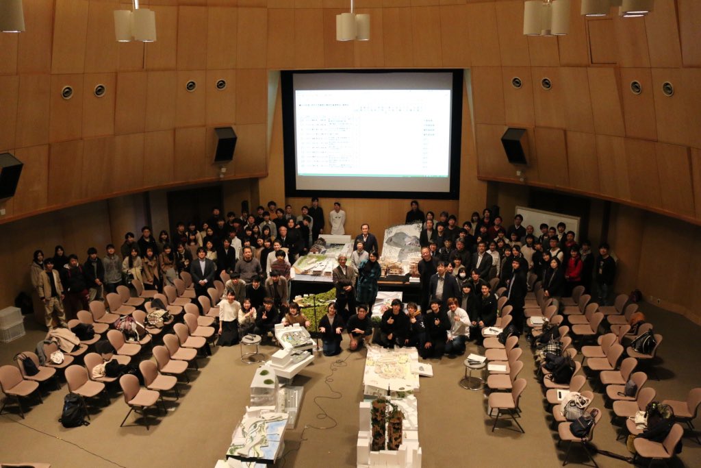 神戸大学建築卒業展21 神戸大学に合格された方おめでとうございます 建築学科では毎年4年生が主体となって卒業設計展を行います この先どんなことをやっていくのか参考になると思います 5 8 10はぜひ Kiitoへ 春から神大 春から神戸大学