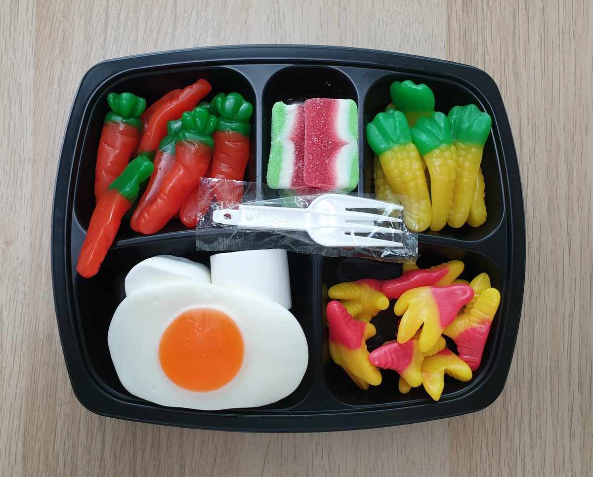 クリエイトリップ 韓国情報 韓国コンビニ 韓国 のお菓子や デザート が美味しい コンビニ Cu の新商品 グミ のお弁当 が大人気 1つ 6500とお安くはないにもかかわらず店員さん曰く 大人気 だそう 韓国のグミや飴の量り売りのお店 クリエイトリップ 韓国情報 韓国コンビニ 韓国 のお菓子や デザート が美味しい コンビニ Cu の新商品 グミ のお弁当 が大人気 1つ 6500とお安くはないにもかかわらず店員さん曰く 大人気 だそう 韓国のグミや飴の量り売りのお店