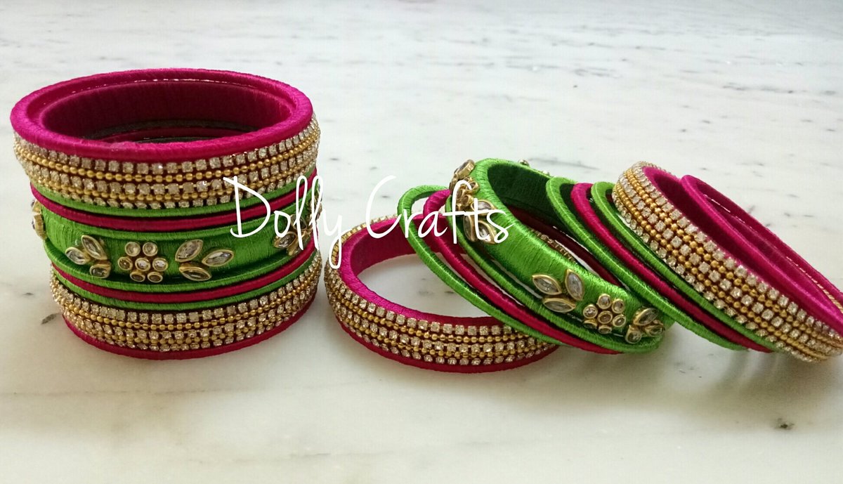 threadbySujitha's tweet photo. Evergreen Combo β£οΈπ
#pinkandgreen #threadbangles #handmade #HandmadeHour @HandmadeHour https://t.co/caeCOhz3RF
