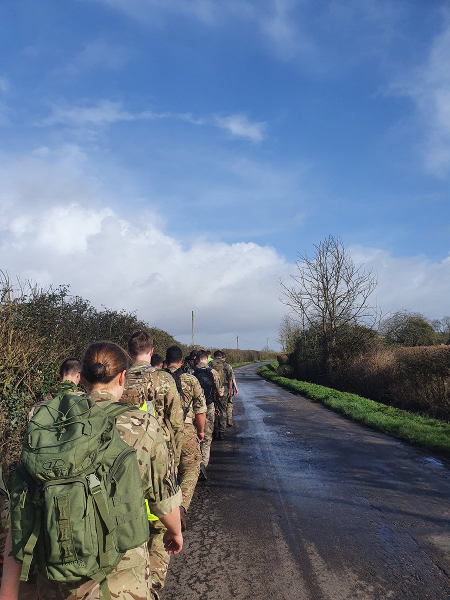 BGW_WATTO's tweet photo. It's been another busy weekend for @BgWing AT team with @ACORoadMarching in thornbury, Ten tors Training in Exmoor, mountain Bike maintenance at @93sqn and an invite to attend @649_Sqn  Annual Sqn Dinner https://t.co/MJtdX6RN9U