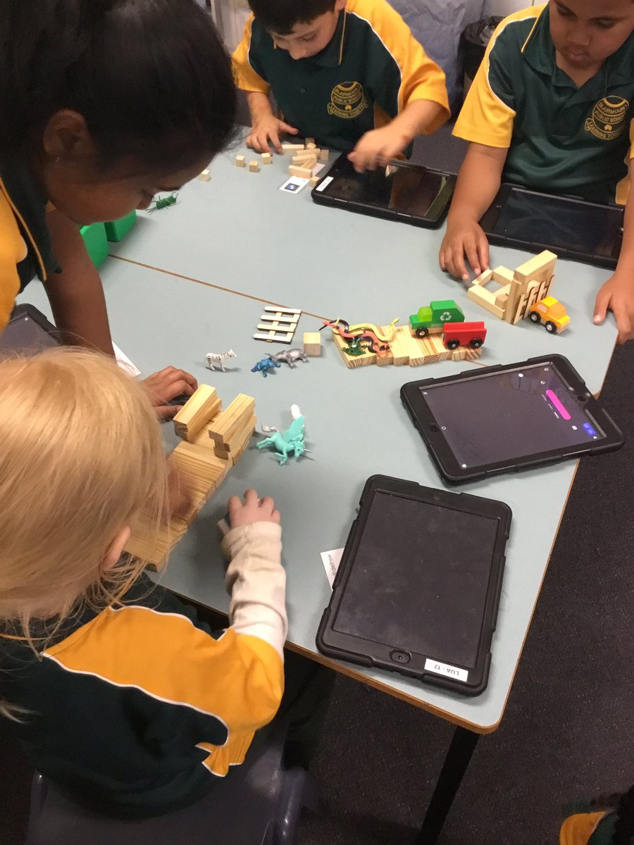 Jessica Stilloni tweet media