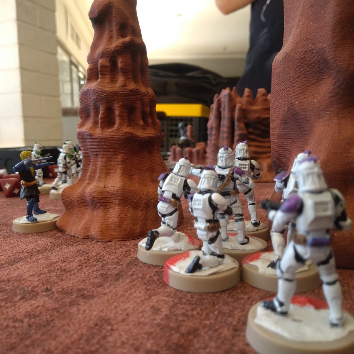 TheMolecast's tweet image. The future is now! Or it was at Warzone's #dropfleet and #starwarslegion Campaign Day this past Saturday 👍

#MiniatureMonday