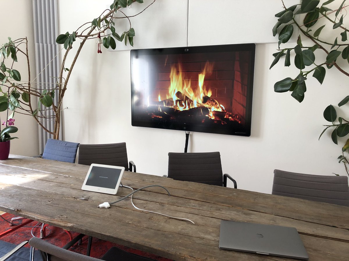 NikiWalek's tweet photo. Refreshingly different setup of a #MeetingRoom Rustic (self-made) table in contrast to #CiscoWebexBoard Meeting @Frink_AS was pleasent and productive @CiscoPartners #CustomerSuccess @CiscoCX @CiscoCollab #AllInOne #WirelessCollaboration #DigitalWhiteboard #AudioVideoConferencing https://t.co/n4BkO2csJy