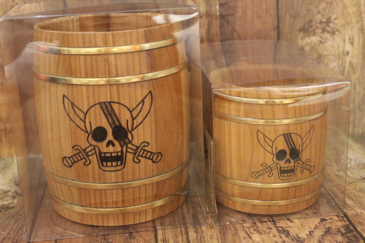 One Piece麦わらストア渋谷本店 Ar Twitter おすすめ 木樽ジョッキ ナチュラル 380ml 5 800円 税 1l 8 800円 税 好評発売中 麦わらストア Onepiece シャンクス シャンクス誕生日おめでとう