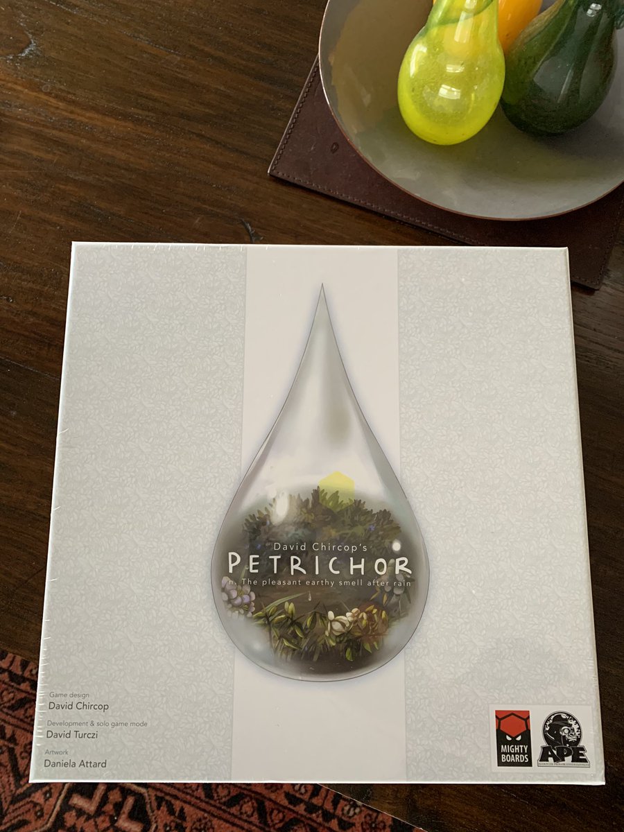 Petrichor ... if you ever wanted to be a cloud (the fluffy white thing not the server infrastructure) ... then this is the game for you.