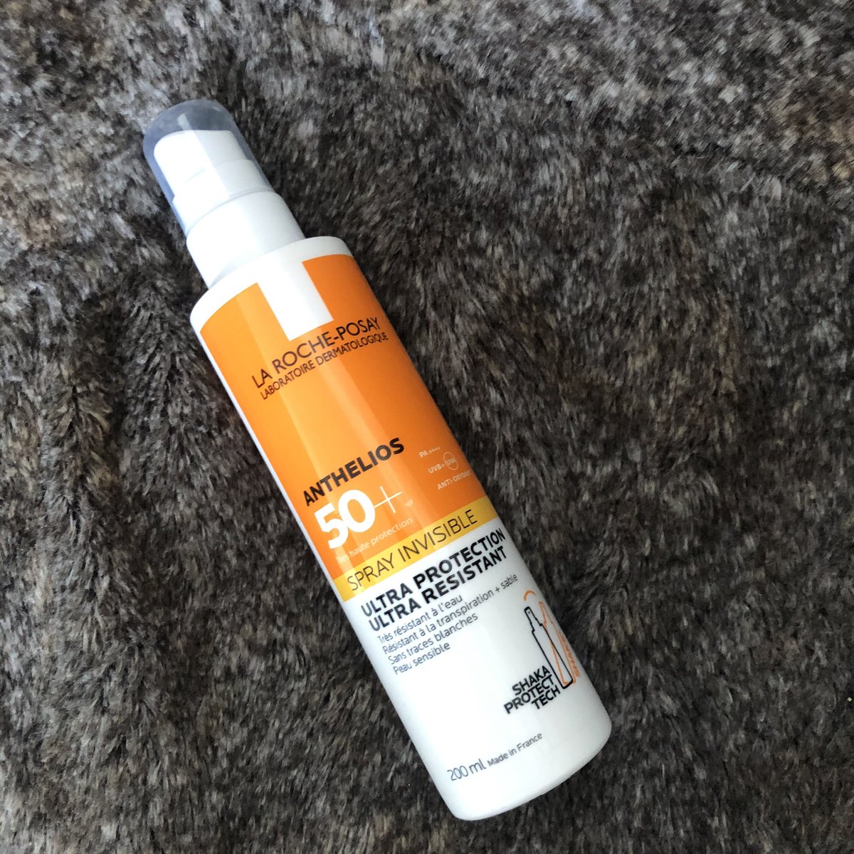 PaulusCindy's tweet photo. #SprayAnthelios #ProtectionInvisible #UltraProtection @LaRochePosayFR 
Grâce à Sampleo j’ai pu tester ce spray solaire, il répond à toutes mes exigences, je valide! https://t.co/yAAXo3wVi4