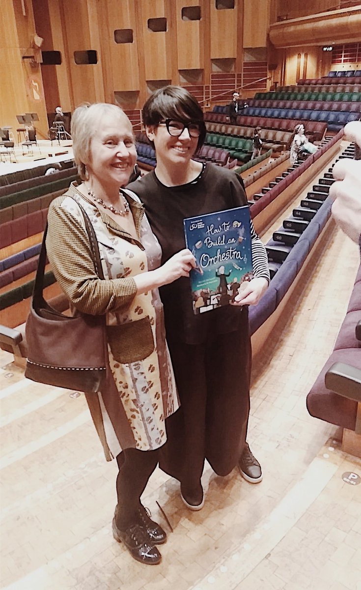 elisaupsidedown's tweet photo. This w.e. I’ve a great time at the @londonsymphony Family Concert based on the book I illustrated
“#HowtoBuildanOrchestra” @Watts_Wayland @HachetteKids @HachetteSchools
Concert beautifully presented by:
@rachleachmusic
***
#elisapaganellillustration @astound_us https://t.co/BamWQo7yL1
