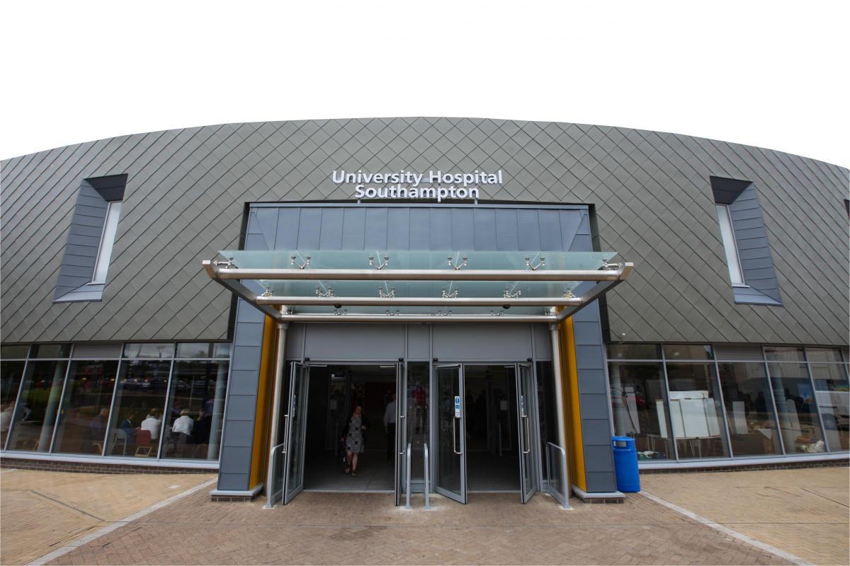 Daily Echo tweet media