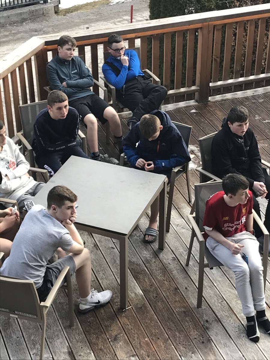 la_salle1's tweet photo. The boys hearing the dreaded news that due to heavy snow there will be no school today and they will HAVE to go skiing 😄⛷ ⛷#everydayisasnowday #skiAustria 🇦🇺 https://t.co/Se2fexiqdy