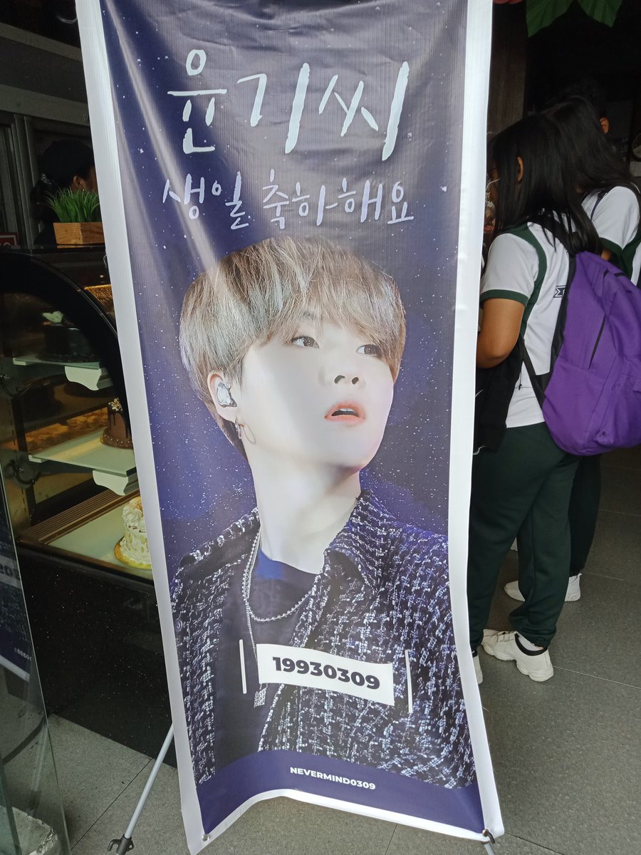 Baeklukris_19's tweet photo. 03-09-20
Happening now @ilpadrinocoffee .. 
PISCES Suga CSE. We are having a blast. 

@HeyMama2600 @BTS_twt @nevermind309_ 
#HappyBirthdaySUGA #OurPiscesSUGA #HeyMamaEventsBaguio https://t.co/u0tVJbXp75