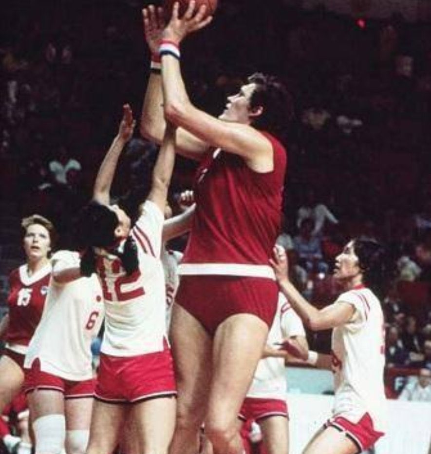sanchopans82's tweet photo. Šodien dzimšanas dienu svin viena no visu laiku izcilākajām Latvijas basketbolistēm,leģendārā Uļjana Semjonova. 🏀🇱🇻 https://t.co/EFdoyAKXaz