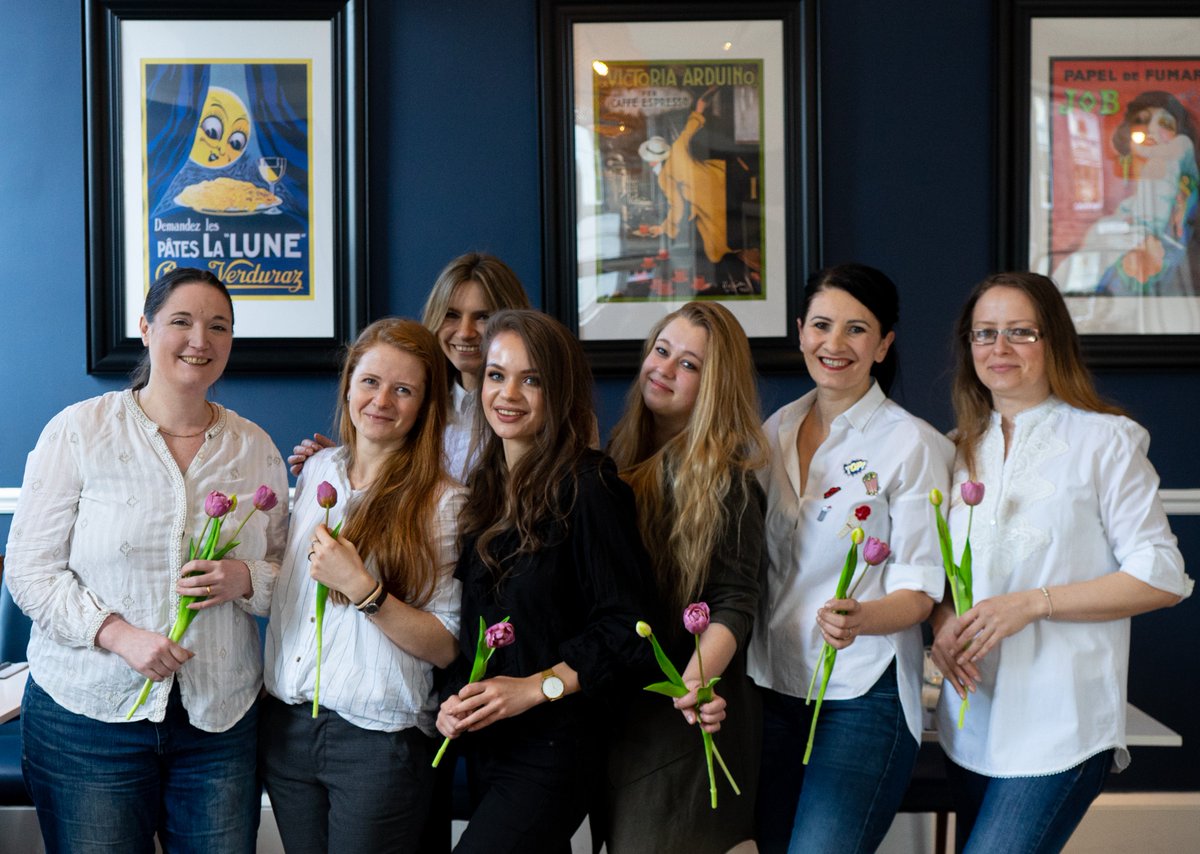 OtroRestaurant's tweet photo. Keeping the International Women's Day energy flowing to get us through the week!  🙌  💜 Make sure to check out our video of all our incredible female staff here at @OtroRestaurant &amp; over at our sister restaurant @newchapter18! 💮 😍 https://t.co/niKBDMqslO