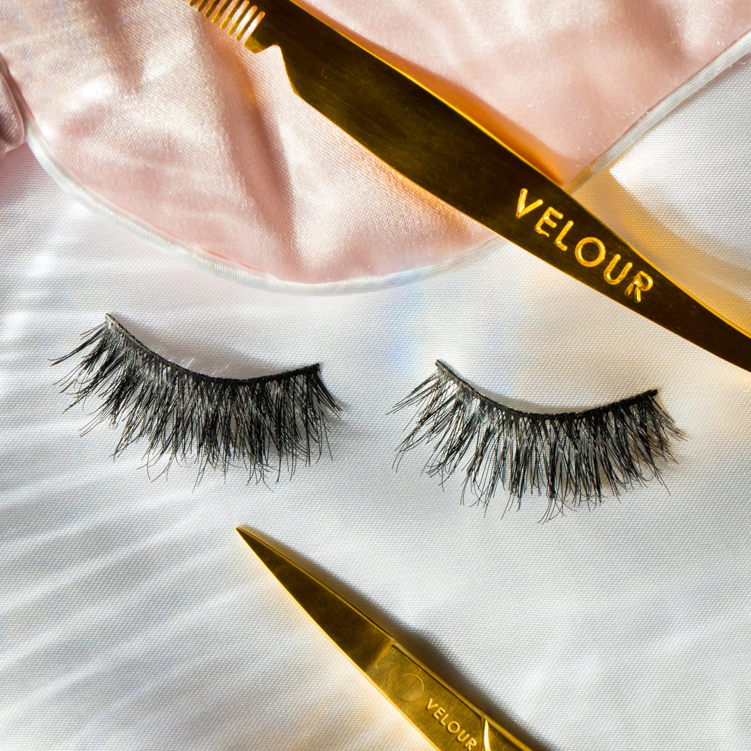 velour_beauty's tweet photo. Good morning sleeping beauty! 💖👸🏻
Don't @ Me is the perfect round lash for creating your doe-eyed looks 😌and lash accessories are a MUST!
⭐Available online at Velour @Sephora ⭐
#VelourBeauty #VelourLashes #LOTD #LiveInLashes #VelourxSephora #Sephora #ExclusivelyatSephora https://t.co/VeDiJsR4bk