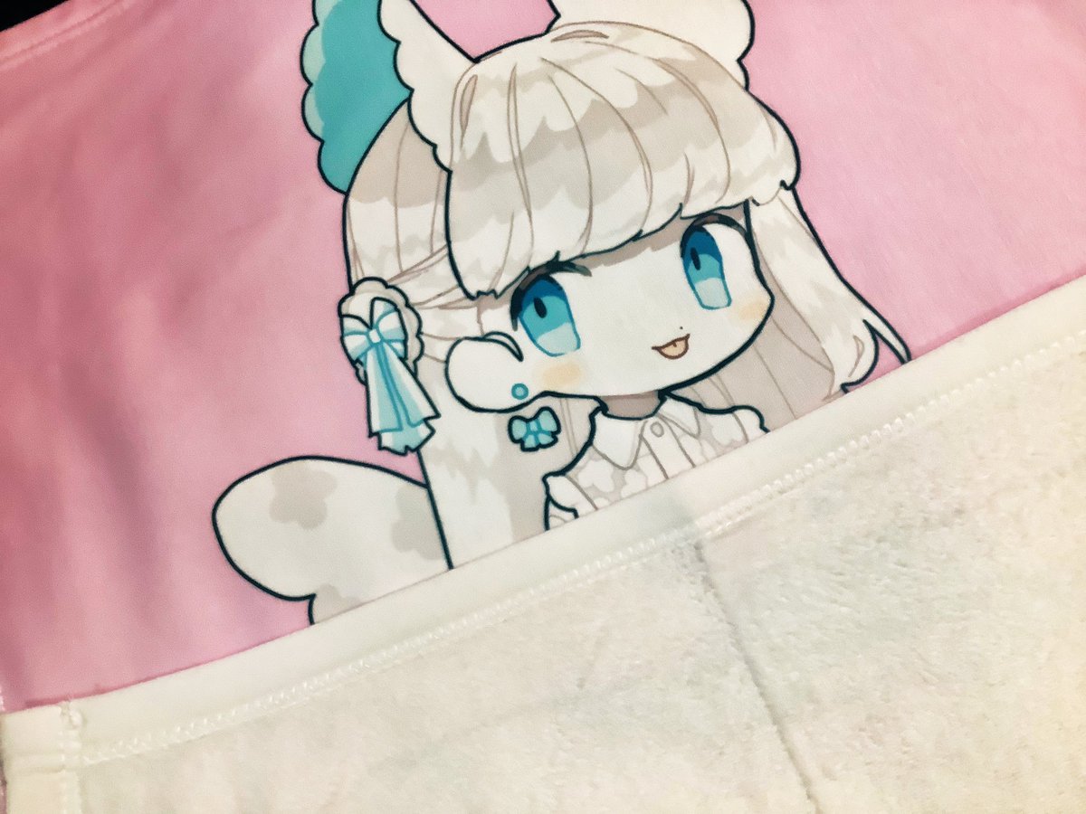 おたクラブさんのブランケット無料キャンペーンのが届いていた 青の発色が良い らいかんりかんとのイラスト