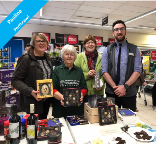 Harri_CoopMPC's tweet photo. Extremely proud of my team who have supported events throughout #FairtradeFortnight!
Ros and Roxane attended Fairtrade Swansea Events, Ruth helped a scout group with their Banana Splits, Carrie and Pauline supported @coopuk tasting sessions and caroline shared Fairtrade Coffee. https://t.co/ewxmJYgDfq