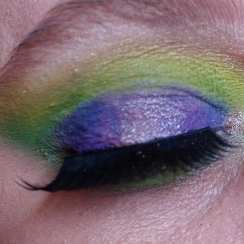 makeupbytessa's tweet photo. Inspired Monday check out imy Instagram account find out who https://t.co/CzOGWLaDGV