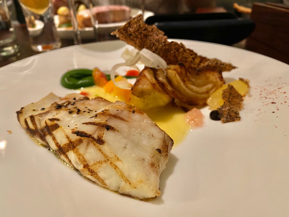 icomglobal tweet media