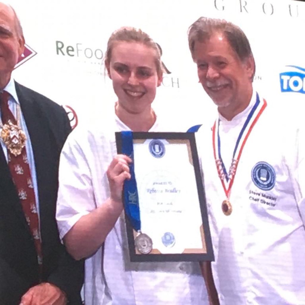 So what a week at HRC last week for team of apprentices and chefs. All out of their comfort zone,  and nearly all new to the world of The Salon Culinaire .Afterwards the smiles on their faces said it all. On to the next one!! <a href="/chandco/">CH&CO</a> <a href="/JimWealands/">Jim Wealands</a> <a href="/LCH1912/">Liam Hatcher</a>