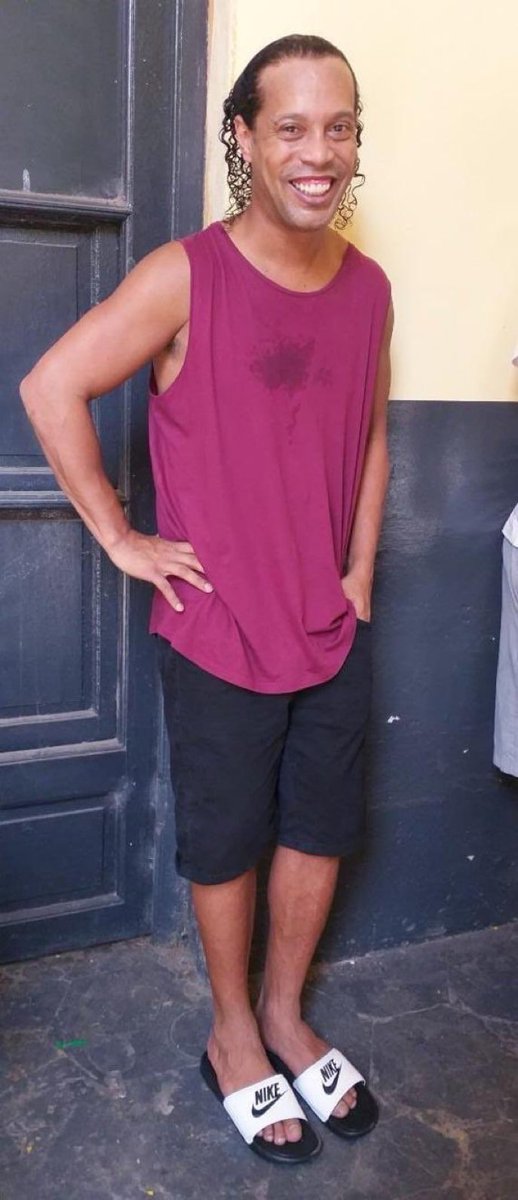 Photo of Ronaldinho in jail