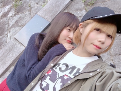 IWYdTkCZLBtSkrA's tweet photo. もういっちょ。るいるいと仲良くね。マジックのほうも頑張って！
#朔間の日
#朔間うらら
#ハピスリ
#Happy3day https://t.co/JMDX9hcBur