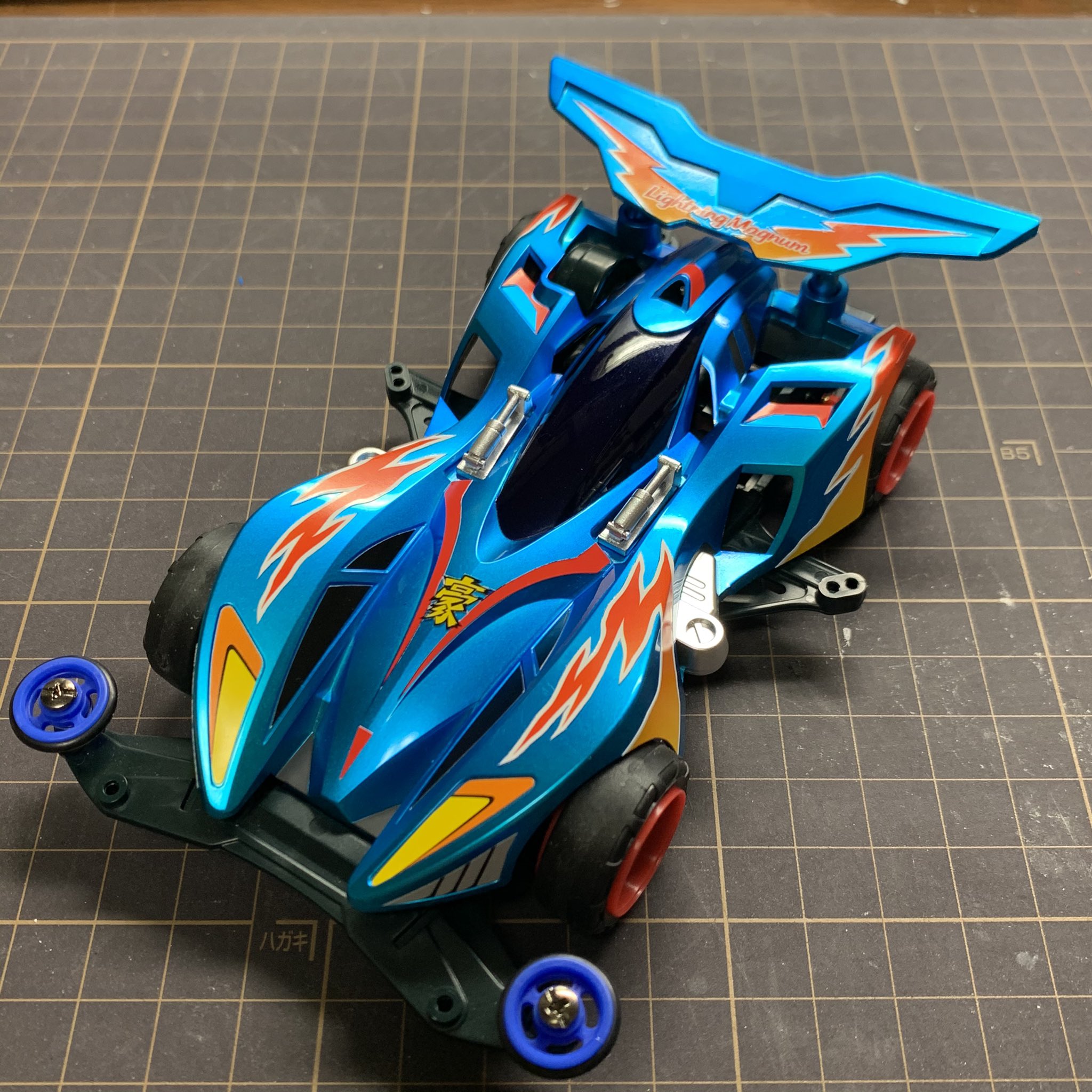 時速53kmタミヤ田宮ミニ四駆ビートマグナムラメステッカーカスタム完成品 未組立】タミヤ ミニ四駆 ビートマグナム MADE IN JAPAN 裏絵