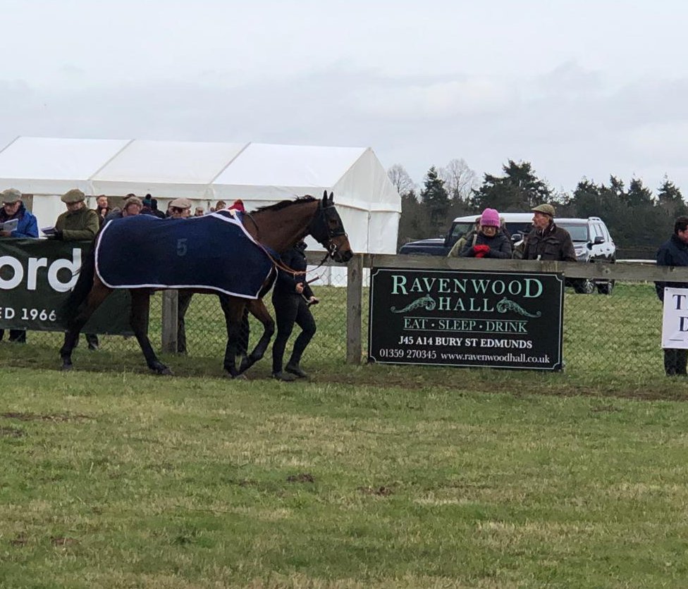 Ravenwood_Hall's tweet photo. It's been great sponsoring #AmptonPointToPoint for the weekend! It brought back some beautiful memories of our own Craig Jarvis' time as a #jockey 🏇🏻

#HorseRacing #Ampton #PointToPoint https://t.co/S8nMii0Bvr