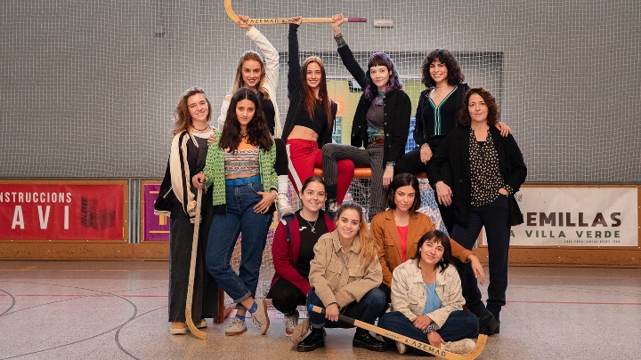 Vols venir a la preestrena de la segona temporada de 
<a href="/LesdelhoqueiTV3/">Les de l'hoquei</a> amb tots els actors? Demostra que ets fan de la sèrie i guanya una des les 15 entrades dobles que sortegem cada dia #LesDeLhoqueiTV3

👉 tv3.cat/les-de-lhoquei…