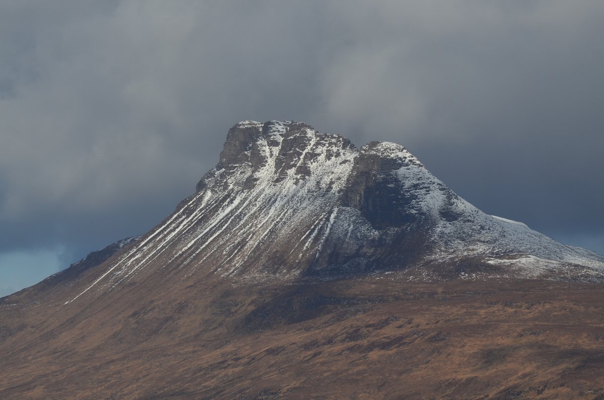 petemiff's tweet image. Just viewed my pics from my camera from a wee trip up to Assynt last weekend. Quite pleased with some of the results, nae bad for a novice. Stac Pollaid and Stac Gleann Cuil. #Sharemondays2020 #assynt #StacPollaidh #StacGleannCùil