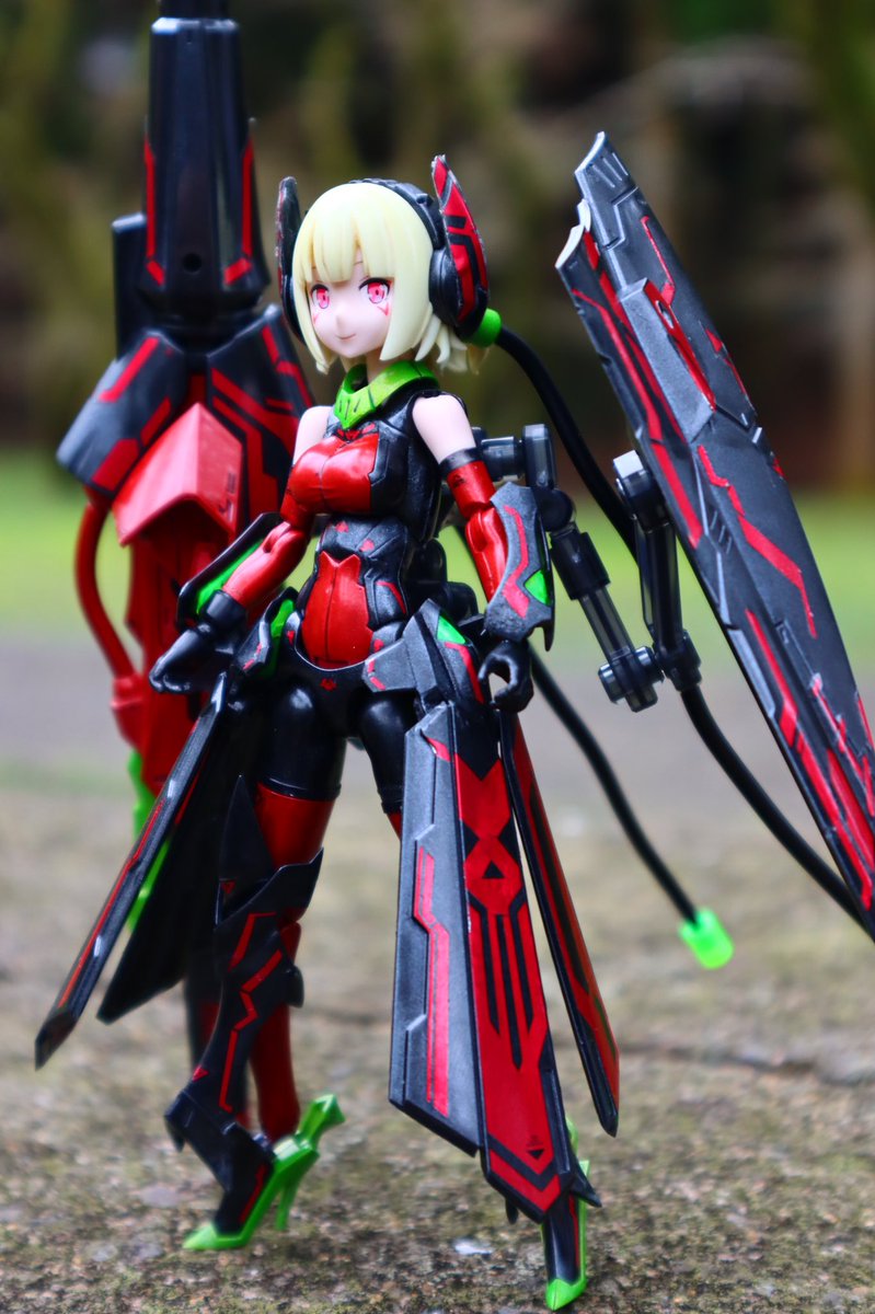 Twitter ねろまる على تويتر Bullet Knights ランサー Hell Blazeの ラン子 を撮ってきました ラピッドレイダーに乗せるのめっちゃ楽しい メガミデバイス T Co C1opnfelhl