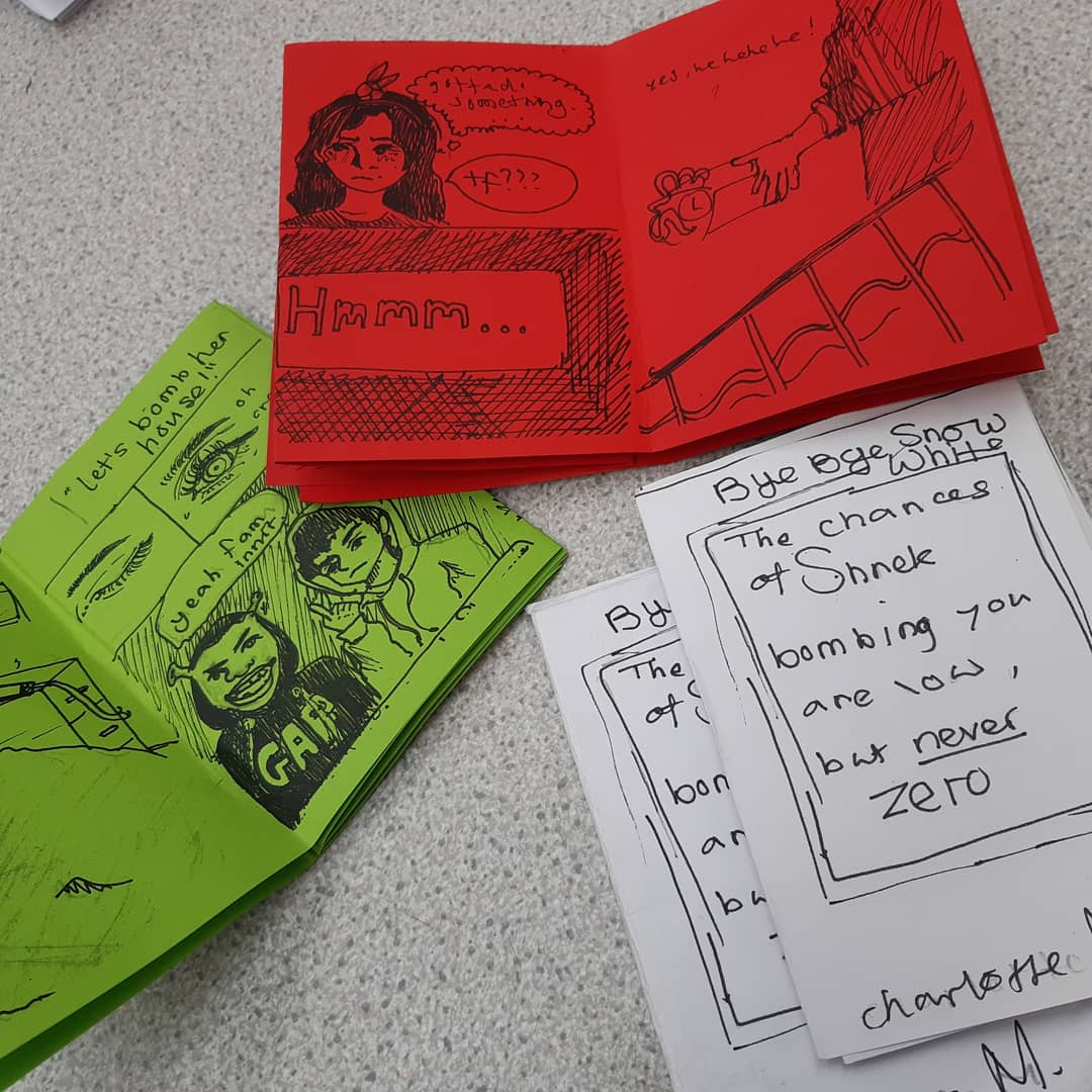 meldewey_photos's tweet photo. A fantastically inspiring and productive day with 40+ @lauyoungcreatives at @leedsartsuni creating #zines.
For #IWD2020 #recycling #classic #childrensbooks creating new stories.Then #problemsolving #origami #sequencing #storyboarding #illustrations and #printing.
Till next time. https://t.co/pKg2yZcTYZ