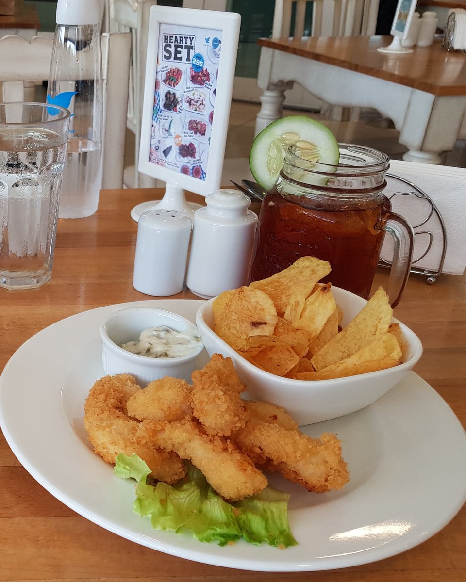 iopphilippines's tweet photo. Fish n' chips. A healthy treat for today. #food #nutrition #healthtreats #islandsofphilippines https://t.co/Ol4klnKyTg