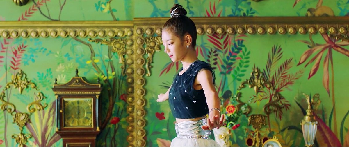 Lia Pics On Twitter Its None Of Your Business I Do My Own Business Wannabe