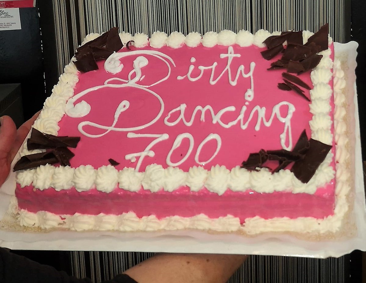 Setecientas funciones se dicen rápido, pero son cuatro años de gira llevando por los escenarios de toda España una de las historias más icónicas del Siglo XX. ¡Gracias por acompañarnos en este viaje!

#DirtyDancing #Teatro #Musical