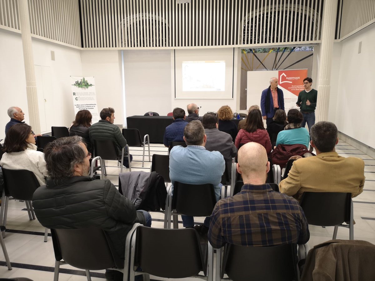 🔵 Passivhaus Designer Colegio de Arquitectos de Córdoba 🔵
Ponencia: #Passivhaus y el Edificio de Consumo Casi Nulo -Colegio Oficial de Arquitectos de Córdoba.
Curso de Experto #Passivhaus #Designer <a href="/Passivhaus_CS/">Passivhaus_Costa_del Sol</a>   y @zeroene inicio abril, info@passivhauscostadelsol.com