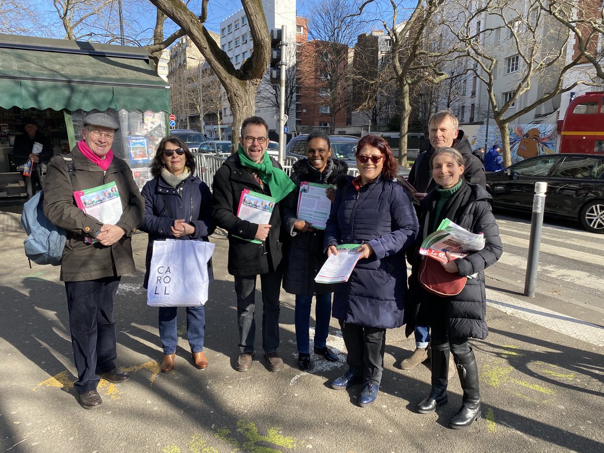 Choukri Yonis (@choukriyonis) on Twitter photo On a la pêche🍑pour cette dernière semaine de campagne pour le 1er tour des #Municipales2020 à #Montreuil
Rejoignez-nous! #Montreuilmeritemieux ✅<a href="/MoViCo2020/">Montreuil2020lavilleencommun</a>
Notre liste et nos propositions ⤵️ On a la pêche🍑pour cette dernière semaine de campagne pour le 1er tour des #Municipales2020 à #Montreuil
Rejoignez-nous! #Montreuilmeritemieux ✅<a href="/MoViCo2020/">Montreuil2020lavilleencommun</a>
Notre liste et nos propositions ⤵️
