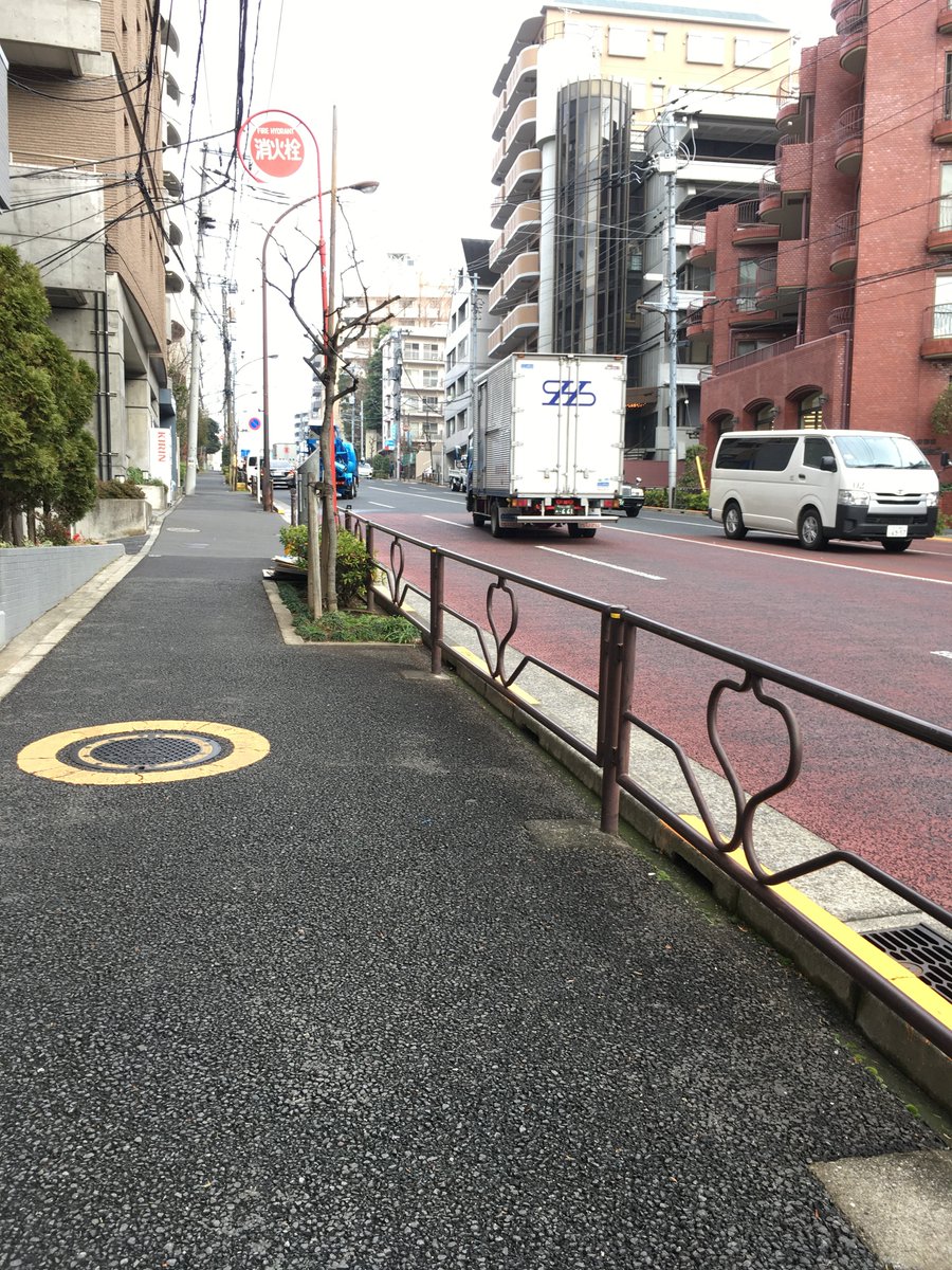 神保町を地方の高校生は知らない 夏目漱石 こころ の 私 が歩いた散歩ルートを 現地を撮影し見せる授業が素晴らしい Togetter 神保町を地方の高校生は知らない 夏目漱石 こころ の 私 が歩いた散歩ルートを 現地を撮影し見せる授業が素晴らしい Togetter