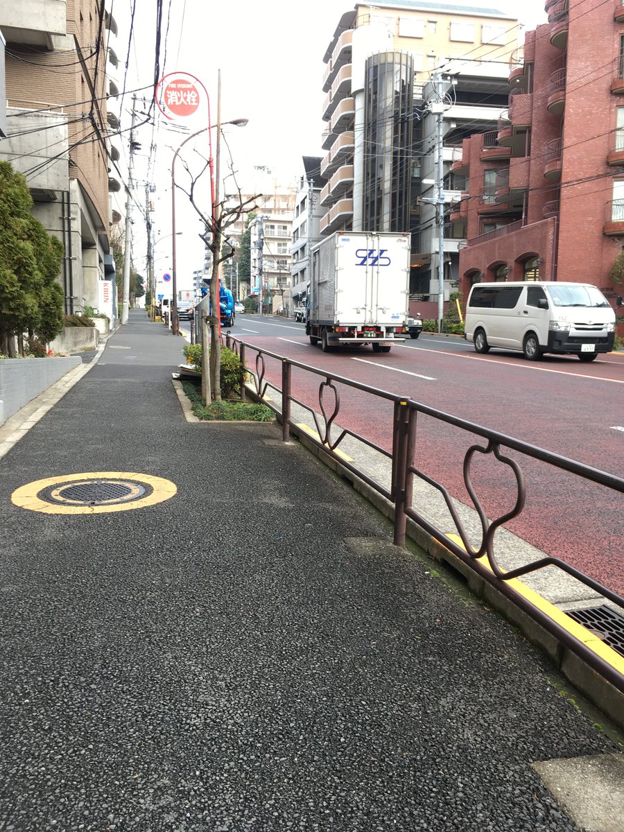 神保町を地方の高校生は知らない 夏目漱石 こころ の 私 が歩いた散歩ルートを 現地を撮影し見せる授業が素晴らしい Togetter