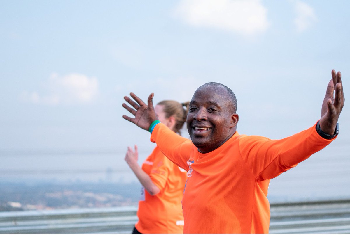 947RhythmRun's tweet photo. Brand new week and another opportunity to smash those #20Plenty goals! 

Hit https://t.co/wQSYC4tXXJ now and let's #RuleTheRaceTrack on Saturday, 30 May at @Kyalami_Circuit💥 https://t.co/dq4mGWaDc9