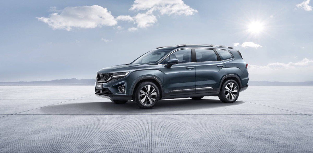 ChineseCarInte1's tweet photo. First revealed photo of Geely Boyue interior. #geely #geelyboyue #geelydesign #cardesign #autodesign #auto #automotive #automobile #automotivemarketing #chinesecar https://t.co/Eu4iz1tna6