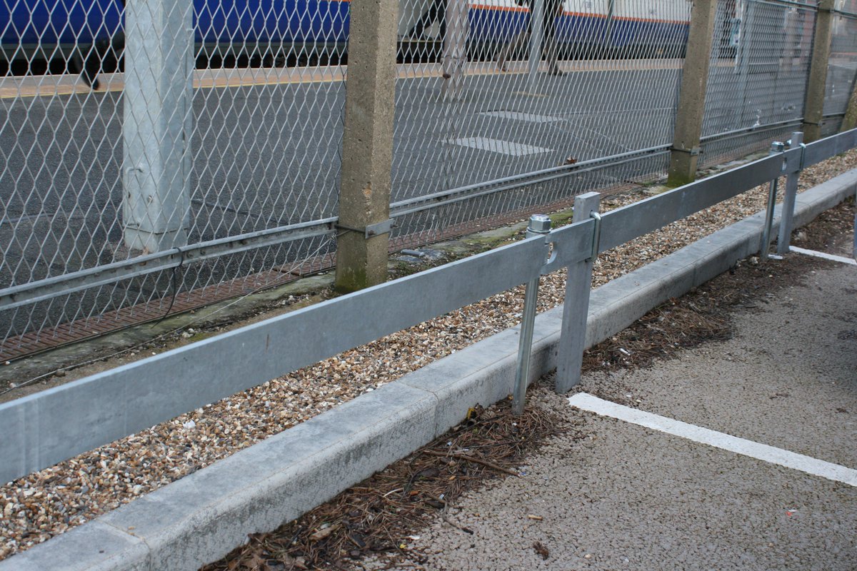 ABCFencingLtd's tweet photo. 🏁Walthamstow Station
ABC Fencing now install PAS 68 Rated Safety Flex Car Park Barriers.
Designed to withstand multiple impacts before needing to be replaced, this barrier provides a cost effective and sturdy support for any car park.
#ABCFencing #Barrier #Security #Gates https://t.co/rknUN7YXzC