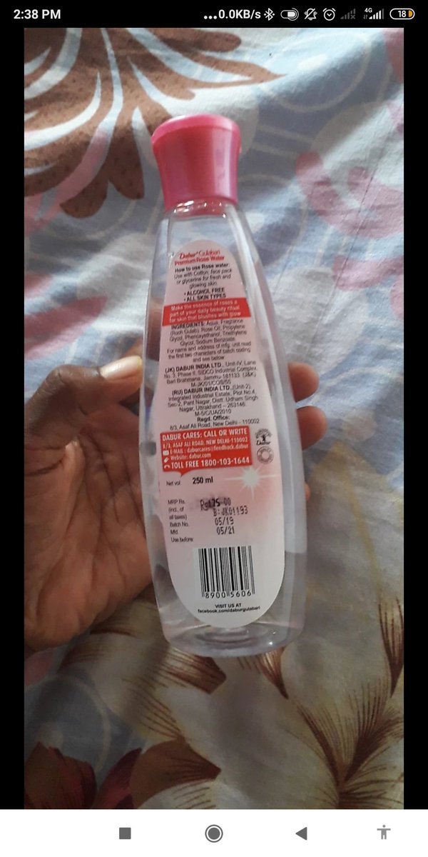 PRAVESHBANSAL1's tweet photo. @flipkartsupport How do you allow your sellers to sell products by tampering their MRP ? Here in the image the actual MRP is 75 which is tampered &amp; changed to 175 by your Seller Called Flipstars. Is this how you run @flipkartsupport @narendramodi @minmsme 
#boycottflipkart https://t.co/wOi2eIdGB5