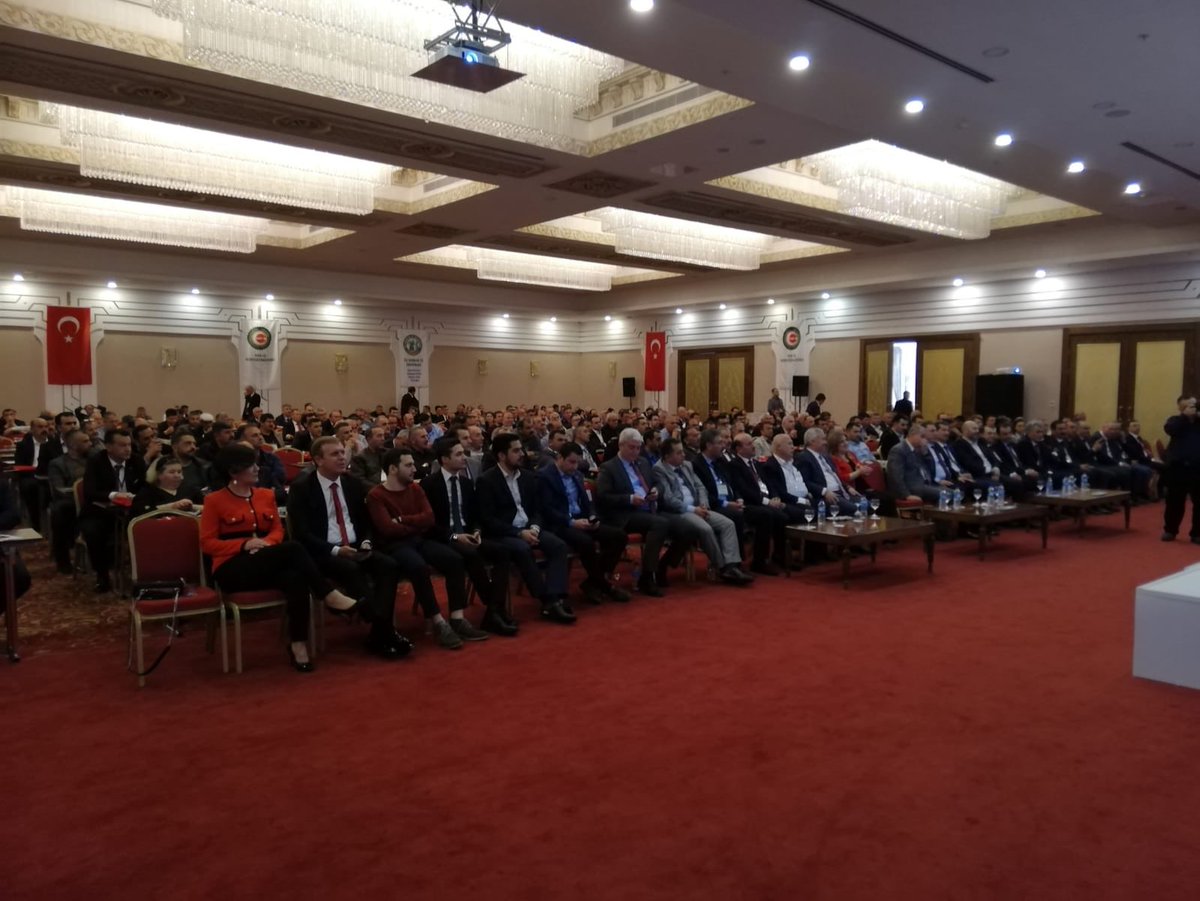 salimuslu__'s tweet photo. Uslu:”Biz verdiğimiz sözleri tuttuk.Sıra sizlerde,çözüm için bilinçli ve kararlı olmak durumundasınız.Orman işçisi en düşük ücreti alırken bu gün en iyilerden https://t.co/xBRyTpsEDtçici çalışanların kadro sorunu nu çözmek yine sizlere nasib olacaktır” https://t.co/aMfnza0JA1