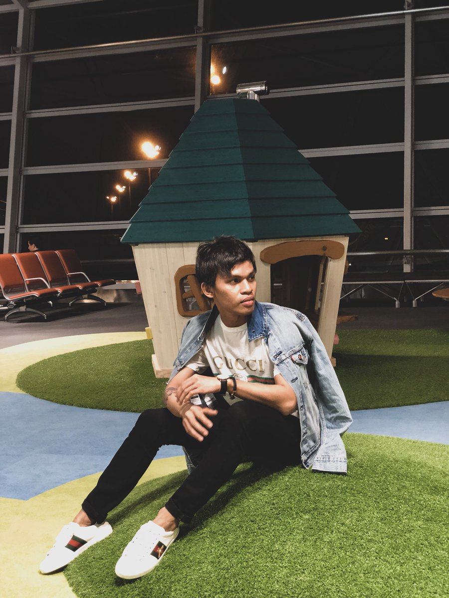 oreorios's tweet photo. Sup? https://t.co/tRrgcXEeNE