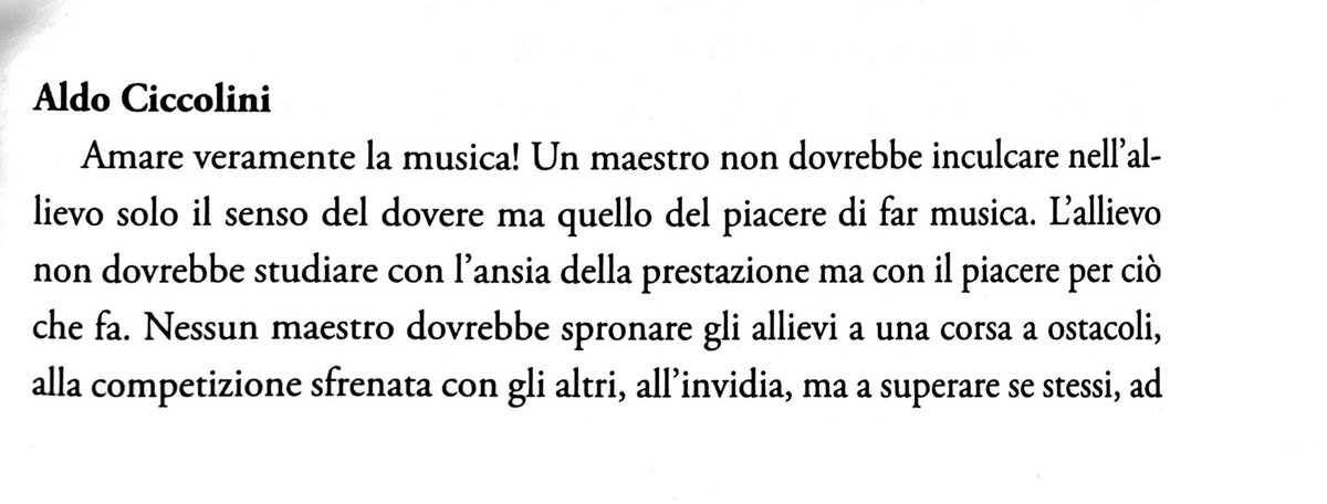 LucaColantonio1's tweet photo. Da insegnante e musicista sento il dovere di pubblicare queste sante parole dette dal grande maestro Aldo Ciccolini e scritte nel libro “Conversazioni con Aldo Ciccolini” di Dario Candela 

Leggete e fatene tesoro!

 #iorestoacasa #Musica #aldociccolini #dariocandela #relax https://t.co/SJC3JCcqnB