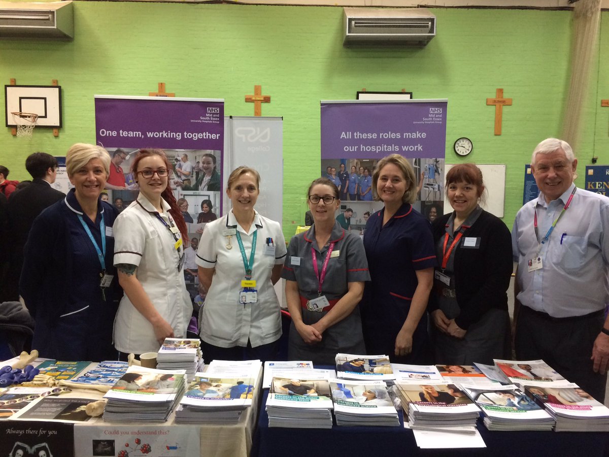 Careers fair @stmwestcliff representing a range of careers in the NHS @SouthendNHS @PhilipsTheresa @PeaRosie #YearoftheNurseandMidwife @CherylSchwarz8 @DTownsendDoN @yblucher @YvonneBrierley @GregoriZoe @LangleySankara @LauraGibbo98