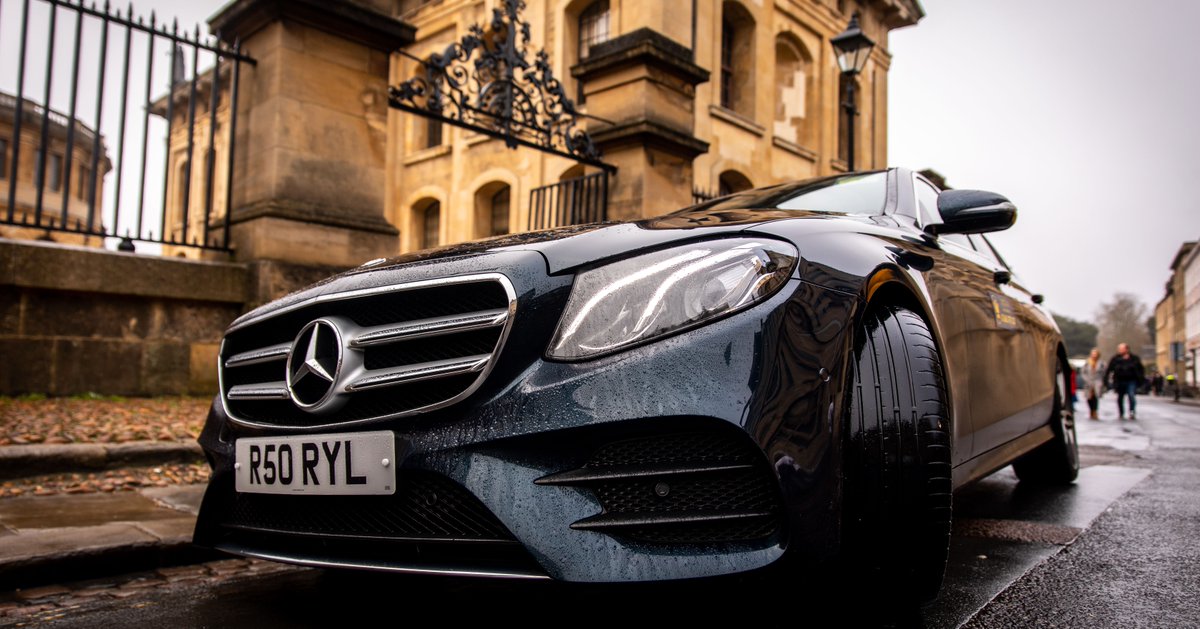 RoyalCarsOxford's tweet photo. START THE WEEK OFF THE EXECUTIVE WAY! ๐
Our executive vehicles are perfect for business travel, airport transfers or just a nice change to your regular journey! ๐
โ๏ธ 01865 777 333
๐ฒ https://t.co/twRcylZVSG
#Oxford #ExecutiveVehicles #RoyalCarsOxford https://t.co/fjf3BzXgll