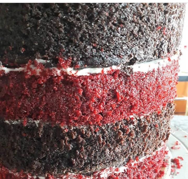 AdaezeHart's tweet photo. Still in the spirit of #IWD dear women be you,  be original, be true to yourself,  be financially stable,  feminism is in action and not in words.  Delivery resumes tomorrow, kindly dm to place your order #bananabread #cakesinlagos #carrotbread #oatsraisincookies https://t.co/1wkiZNwCct